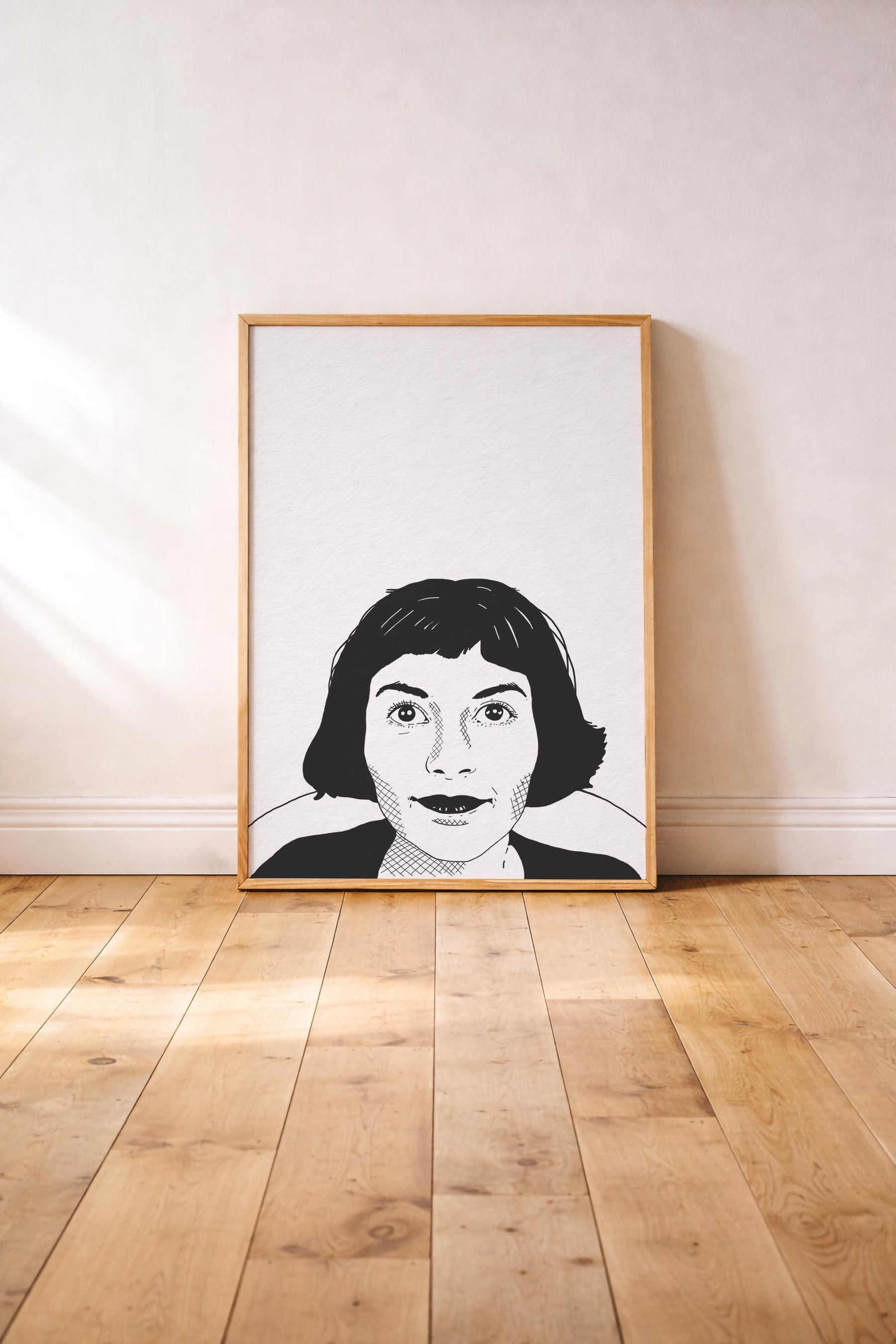 Amélie Portrait Film Art Print | Minimalist French Movie Giclée Wall Art — image 2