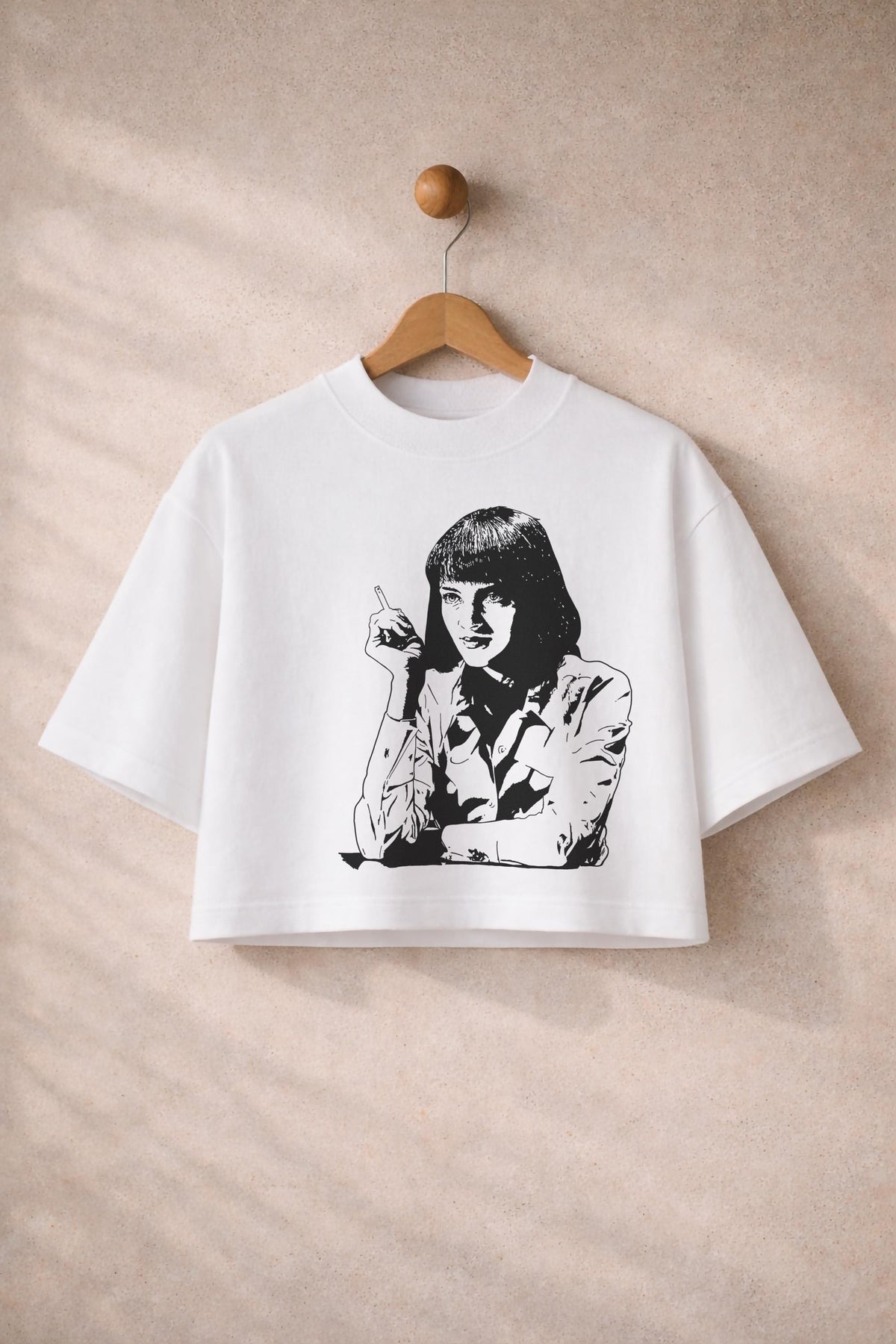 Mia Wallace T-Shirt - Pulp Fiction 90s Cult Film Premium Oversized Cropped Graphic Movie Tee