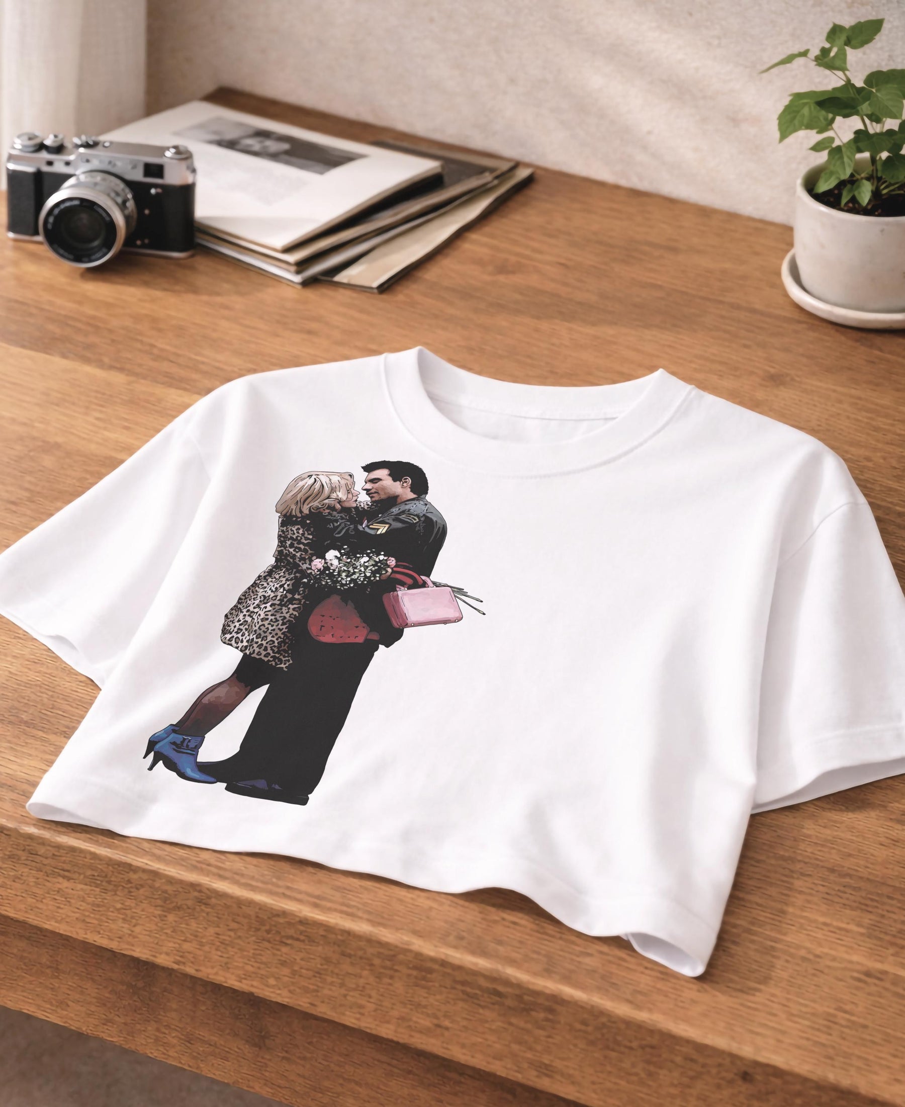 True Romance T-Shirt - 90s Cult Movie Premium Oversized Cropped Graphic Tee — image 8